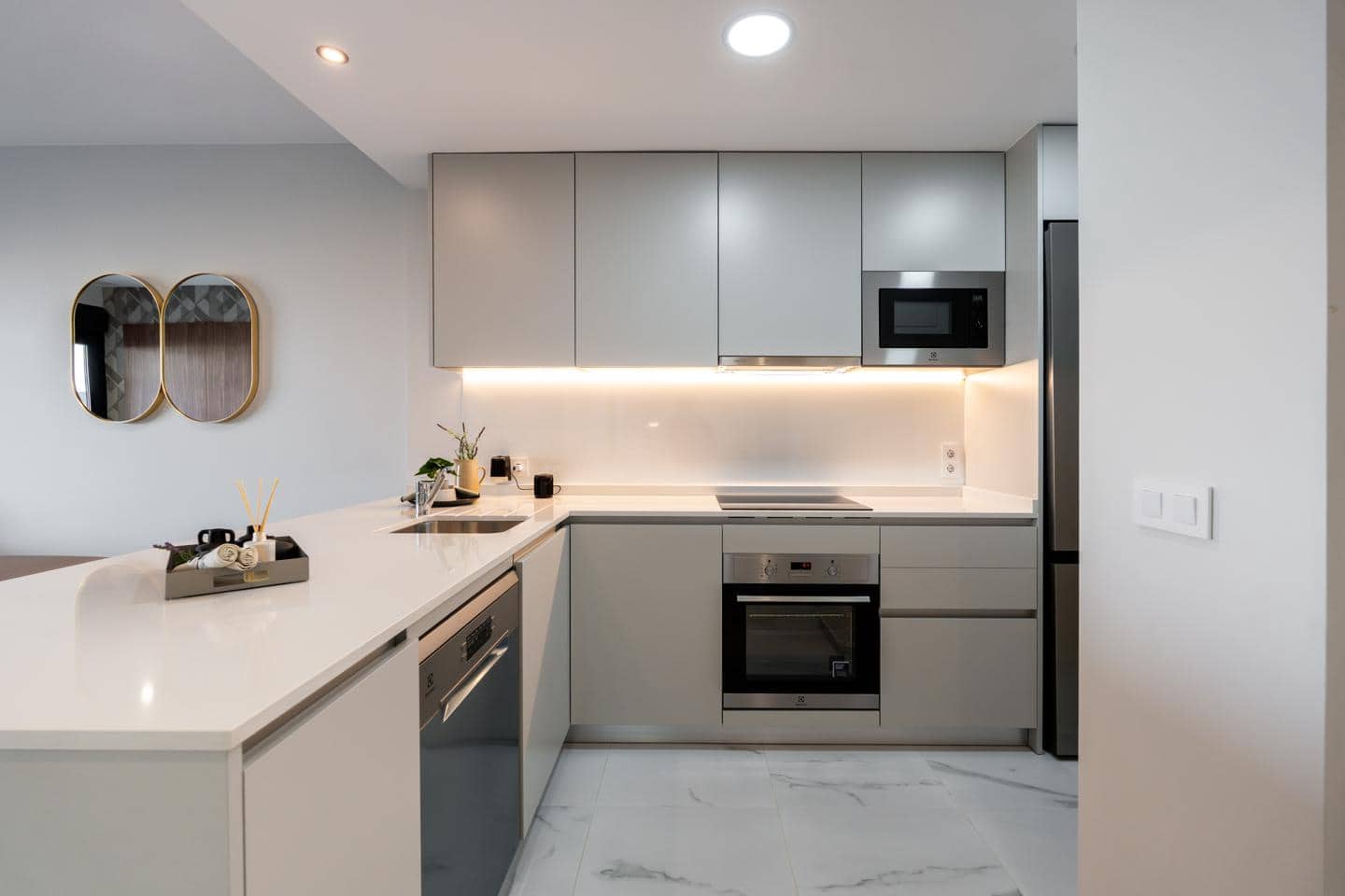 1 makuuhuone Asunto myytävänä paikassa San Juan de los Terreros mukana uima-altaan 
autotalli - 236 000 € (Ref: 9412810)