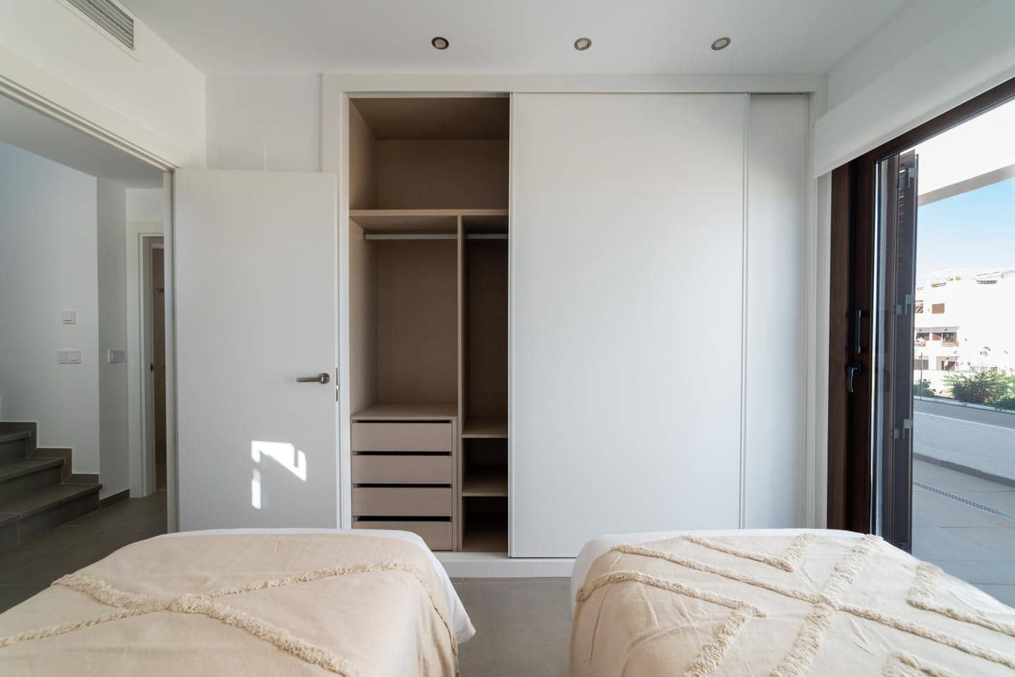 2 sypialnia Mieszkanie na sprzedaż w San Juan de los Terreros z basenem garażem - 394 000 € (Ref: 9412933)