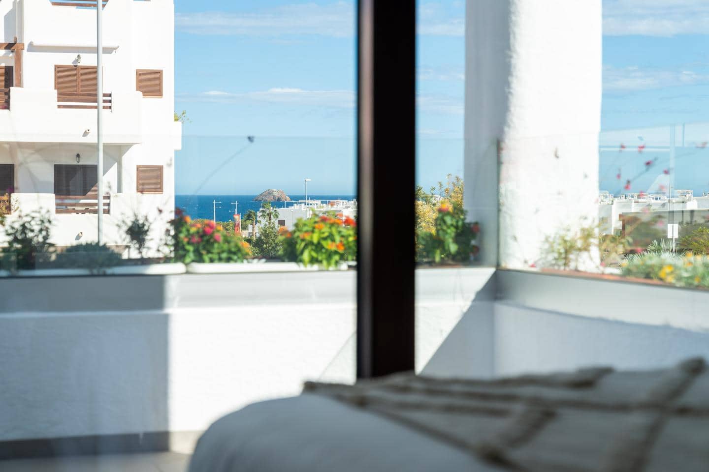 2 sypialnia Mieszkanie na sprzedaż w San Juan de los Terreros z basenem garażem - 394 000 € (Ref: 9412933)