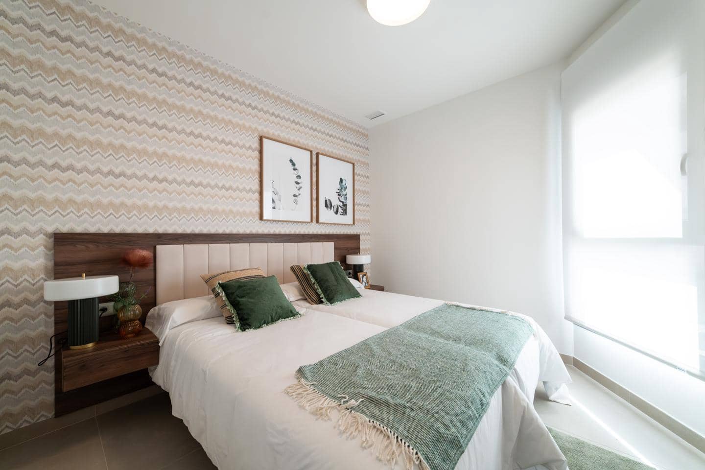 3 sypialnia Mieszkanie na sprzedaż w Benidorm z basenem garażem - 1 998 000 € (Ref: 9426590)