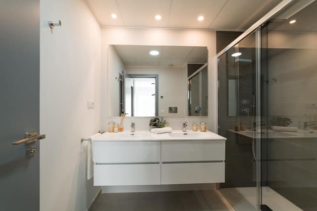 Bungalow de 2 habitaciones en Pulpí en venta con piscina - 252.000 € (Ref: 9460691)