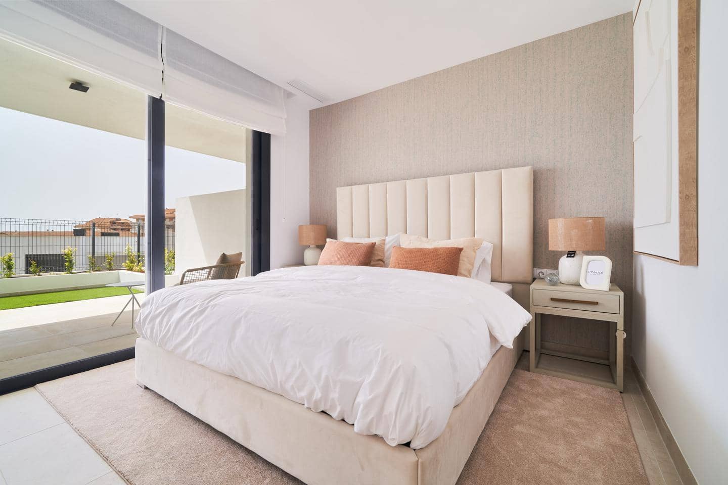 Piso de 2 habitaciones en Fuengirola en venta con piscina garaje - 635.000 € (Ref: 9460829)