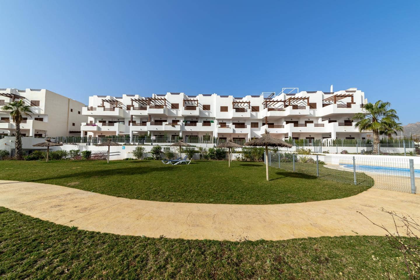 2 sypialnia Mieszkanie na sprzedaż w Pulpi z basenem garażem - 193 000 € (Ref: 9671216)