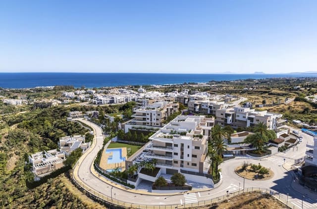 2 sypialnia Mieszkanie na sprzedaż w La Concha - Resina Golf, Estepona z basenem garażem - 748 000 € (Ref: 9685193)