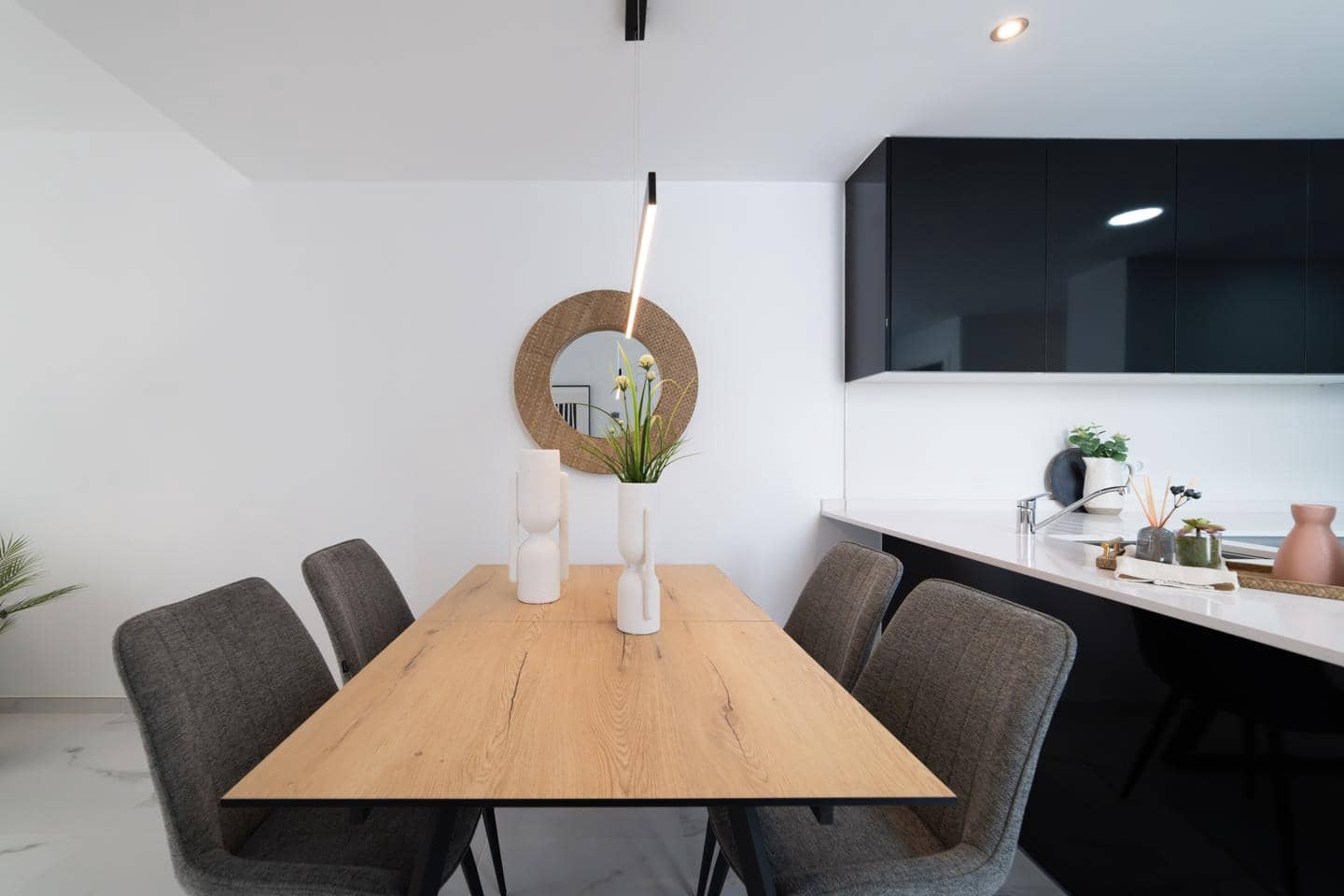 2 soveværelse Lejlighed til salg i San Juan de los Terreros med swimmingpool garage - € 279.000 (Ref: 9687484)