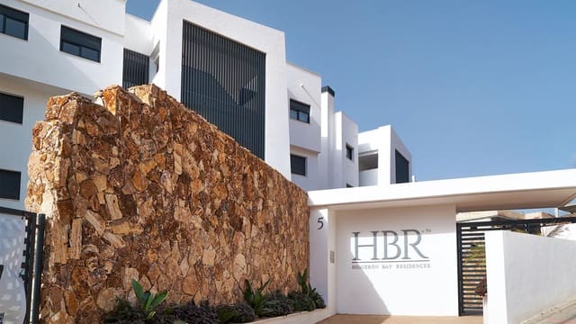 2 soverom Leilighet til salgs i Las Gaviotas  - Carvajal, Fuengirola med svømmebasseng garasje - € 881 000 (Ref: 9691398)