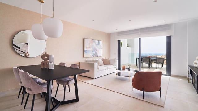 2 soverom Leilighet til salgs i Las Gaviotas  - Carvajal, Fuengirola med svømmebasseng garasje - € 635 000 (Ref: 9691402)