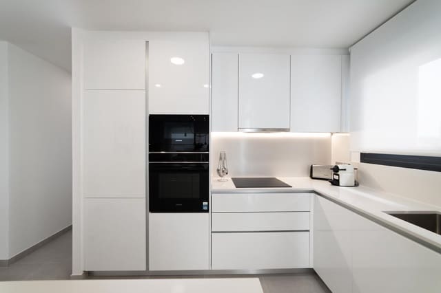 3 quarto Apartamento para venda em Playa Poniente, Benidorm - 2 065 000 € (Ref: 9902193)