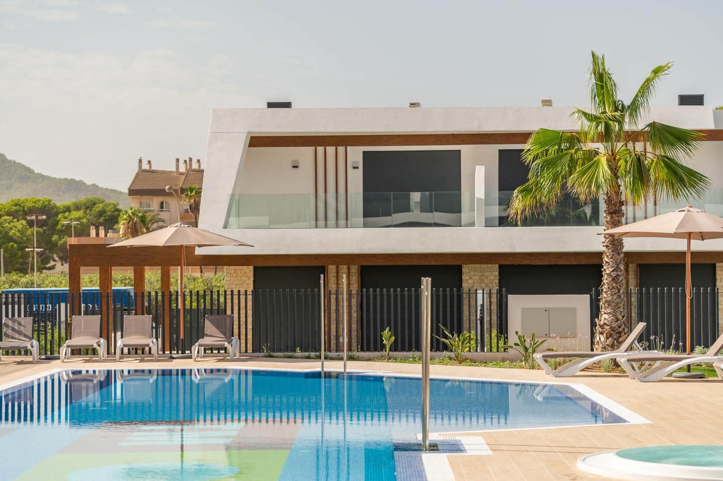 3 Zimmer Wohnung zu verkaufen in Cala Ratjada mit Garage - 1.084.000 € (Ref: 9902198)