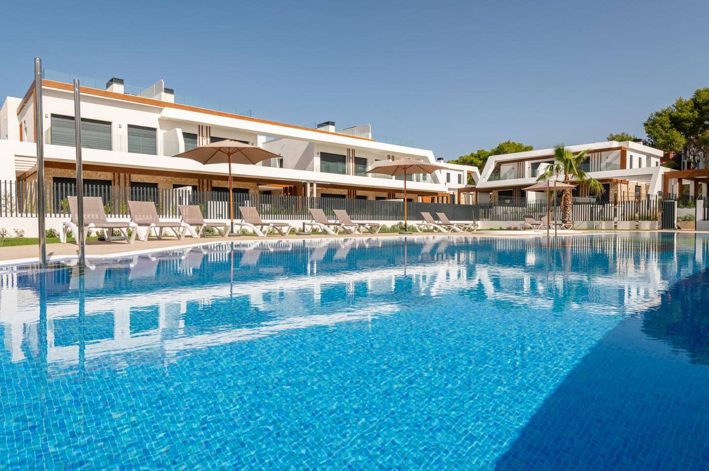 3 Zimmer Wohnung zu verkaufen in Cala Ratjada mit Garage - 1.084.000 € (Ref: 9902198)