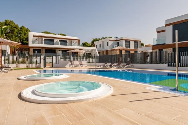 3 Zimmer Wohnung zu verkaufen in Cala Ratjada, Capdepera mit Garage - 1.084.000 € (Ref: 9902198)