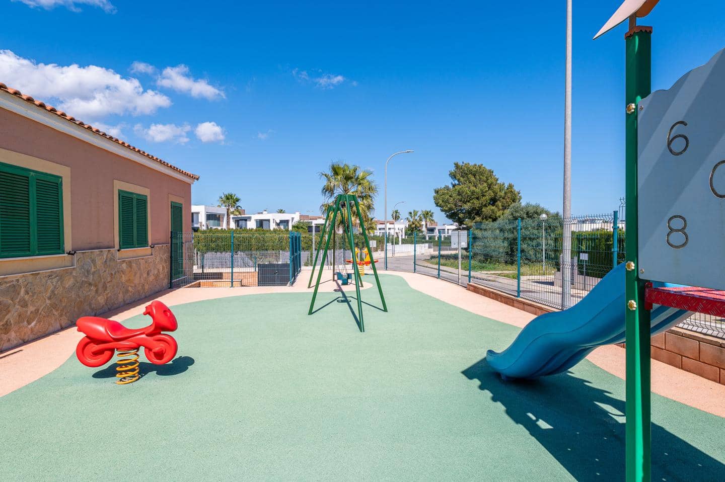 2 sypialnia Bungalow na sprzedaż w Cala Murada z basenem - 398 000 € (Ref: 9902595)