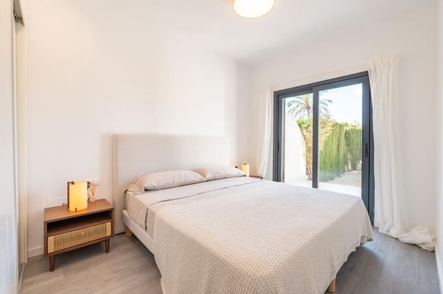2 makuuhuone Bungalow myytävänä paikassa Cala Murada, Manacor mukana uima-altaan - 398 000 € (Ref: 9902595)