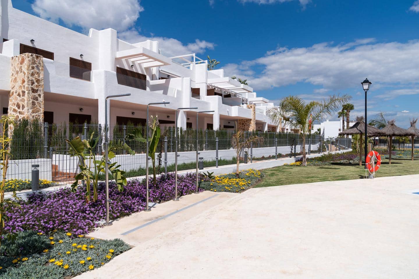 3 quarto Bungalow para venda em San Juan de los Terreros com piscina - 356 000 € (Ref: 9904887)
