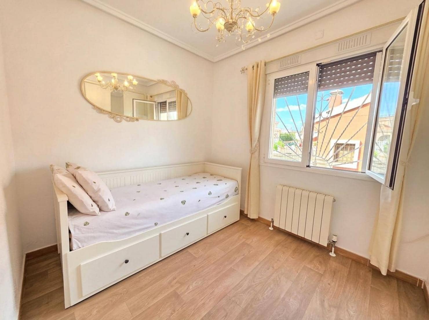 3 soveværelse Villa til salg i Rojales med swimmingpool garage - € 525.000 (Ref: 10172724)