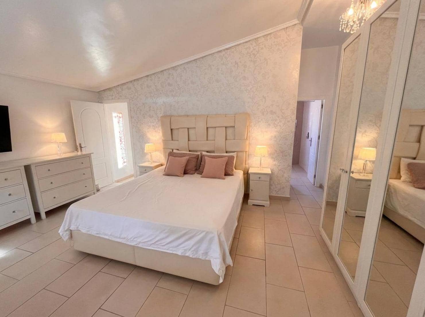 3 soveværelse Villa til salg i Rojales med swimmingpool garage - € 525.000 (Ref: 10172724)