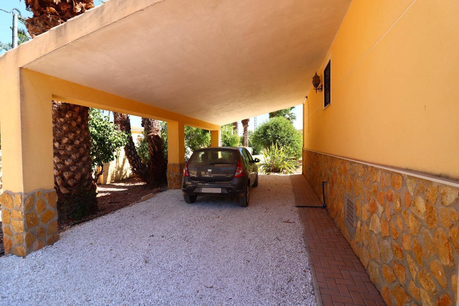Finca/Casa Rural de 3 habitaciones en Catral en venta con piscina garaje - 350.000 € (Ref: 10185918)