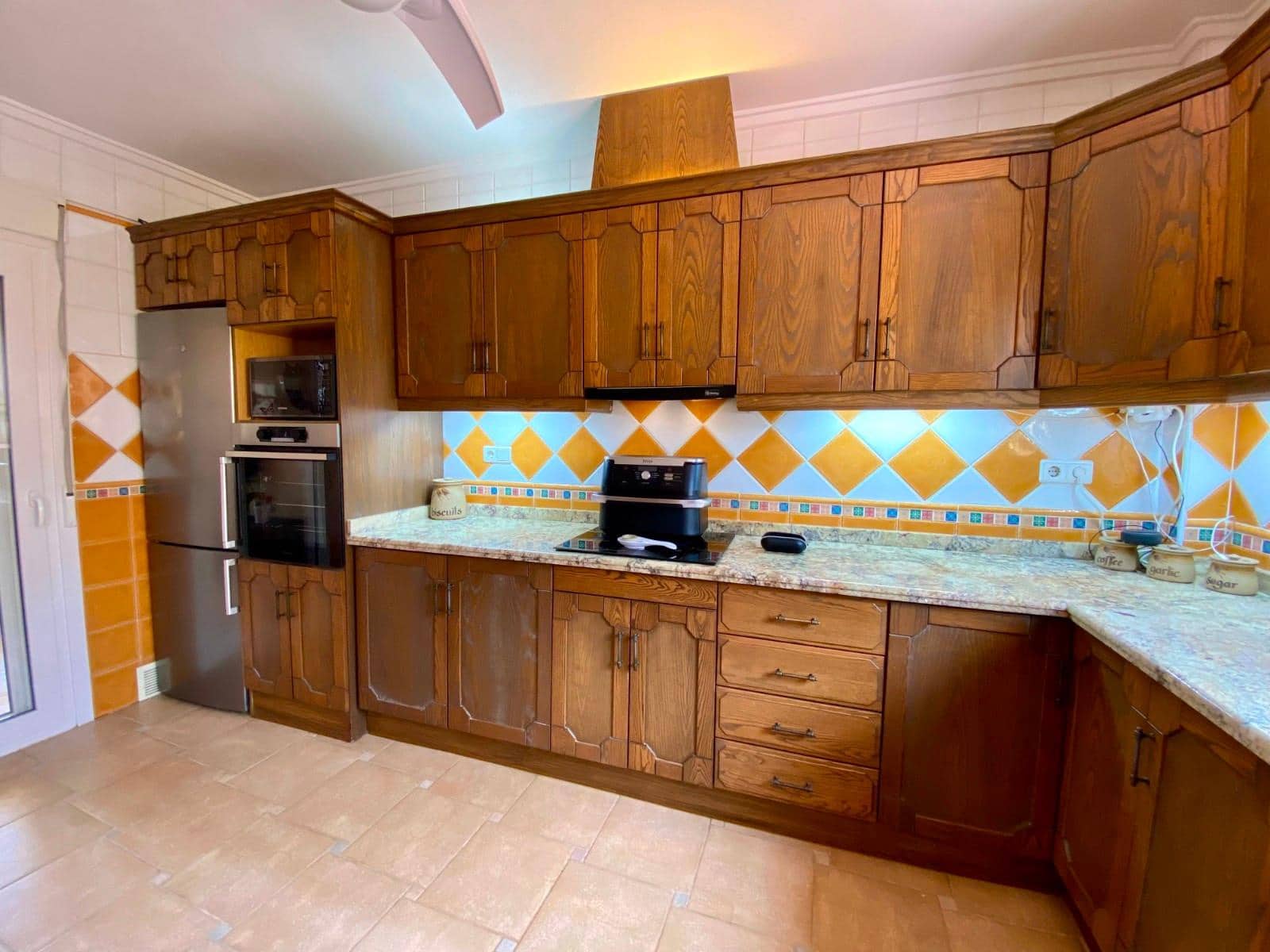 3 bedroom Villa for sale in Algorfa with pool garage - € 599,990 (Ref: 10185923)