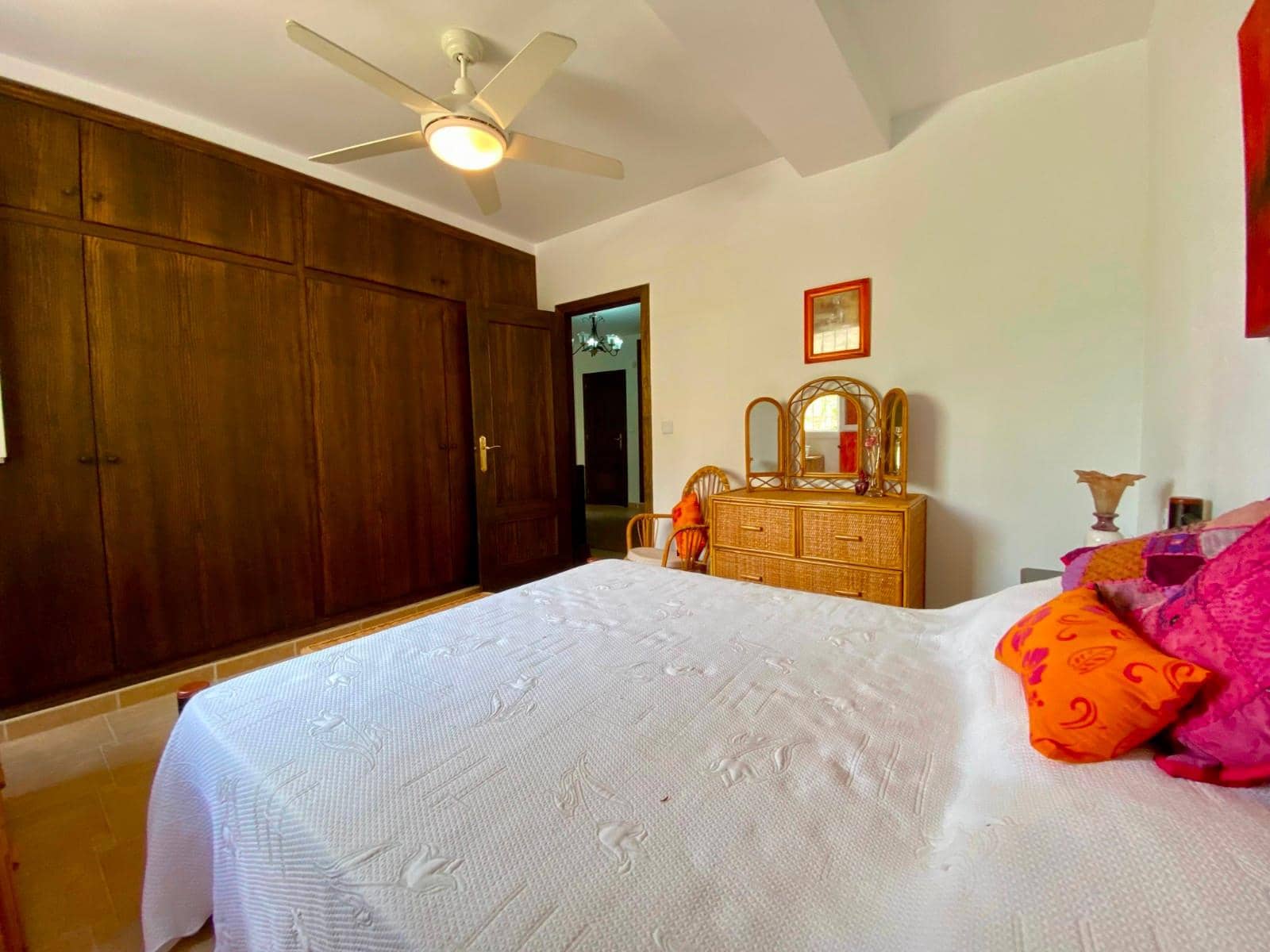 3 bedroom Villa for sale in Algorfa with pool garage - € 599,990 (Ref: 10185923)