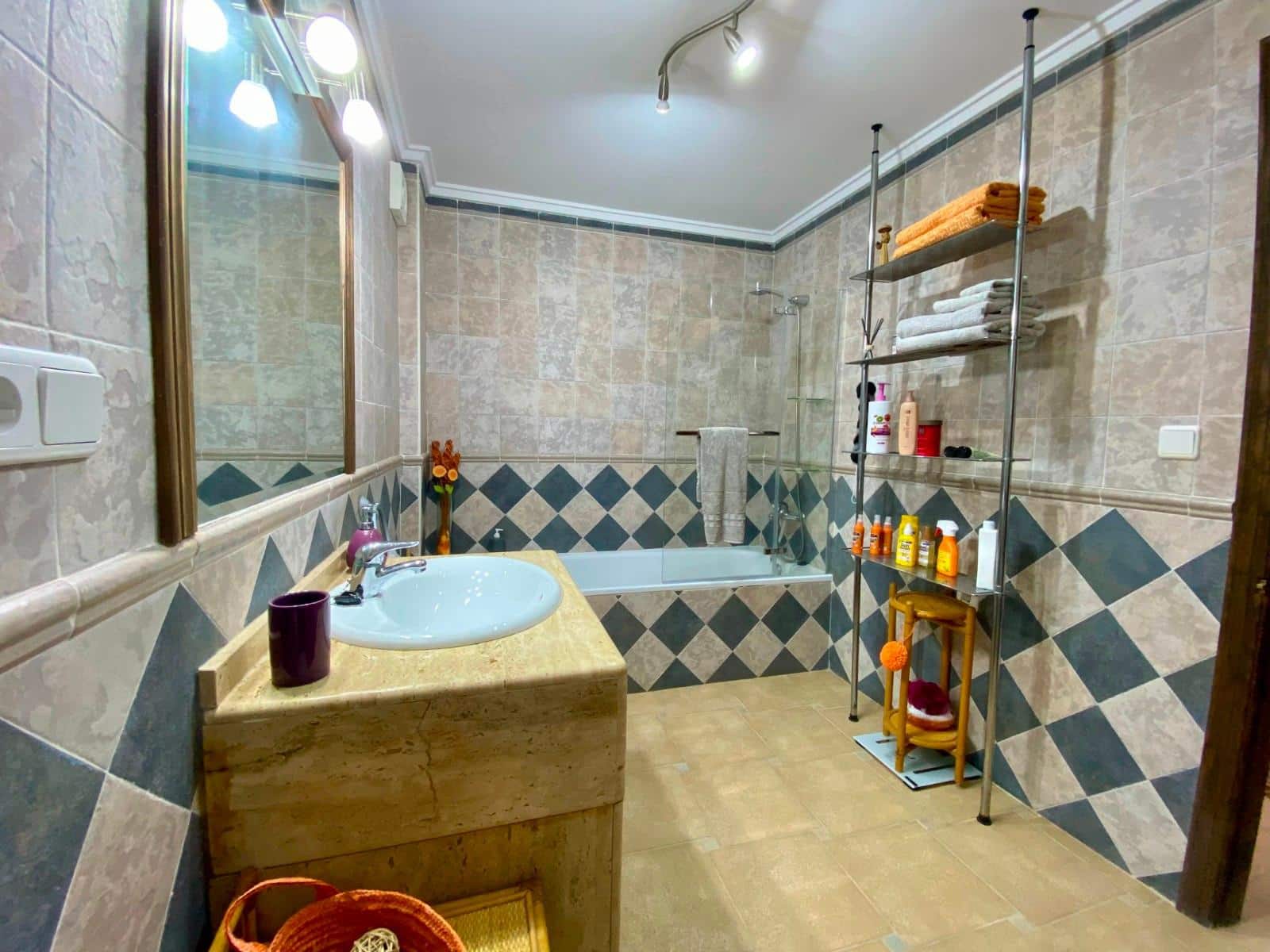 3 bedroom Villa for sale in Algorfa with pool garage - € 599,990 (Ref: 10185923)