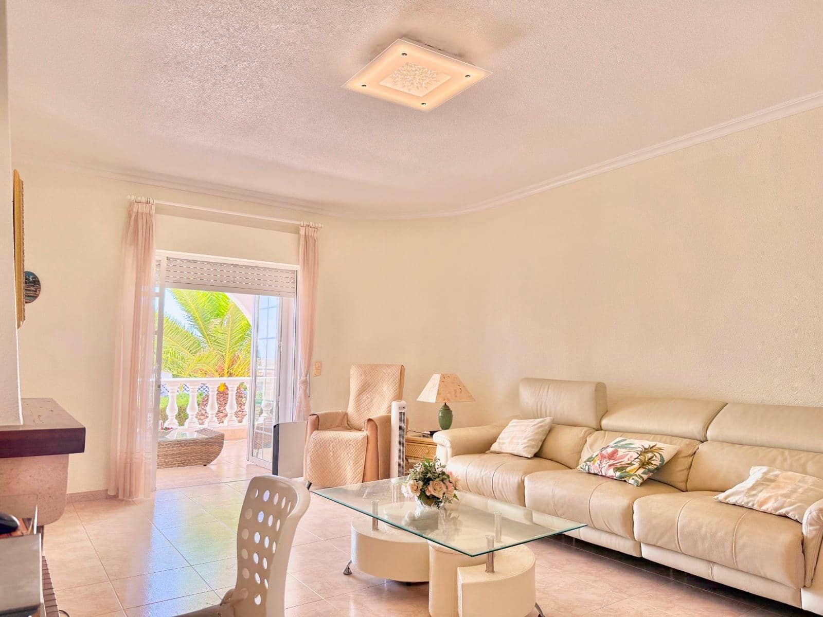 4 Zimmer Villa zu verkaufen in Ciudad Quesada mit Pool Garage - 690.000 € (Ref: 10185925)