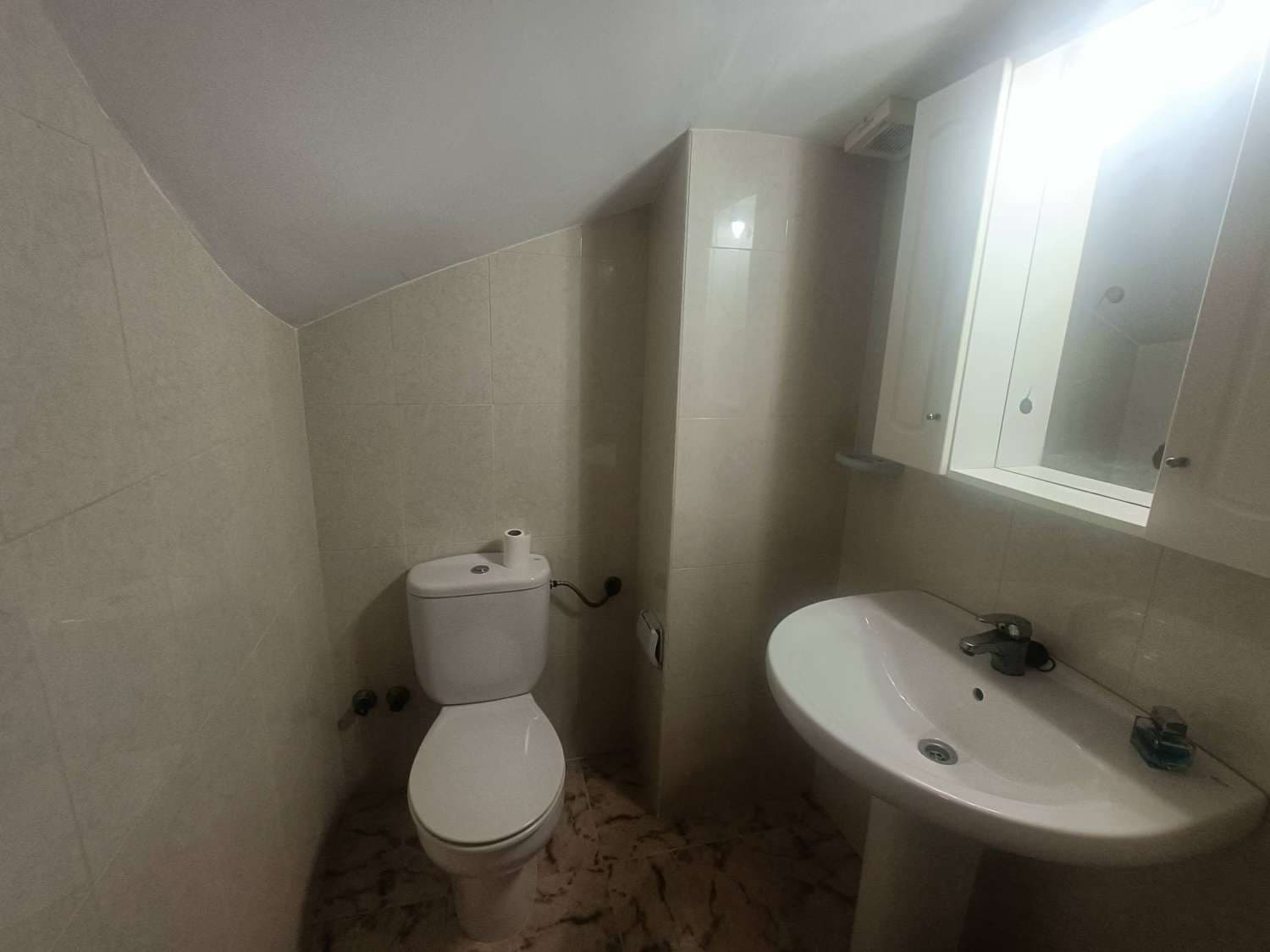 2 Zimmer Haus zu verkaufen in Illora - 59.900 € (Ref: 10026060)