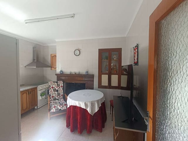 4 Zimmer Haus zu verkaufen in Illora - 139.900 € (Ref: 10026061)