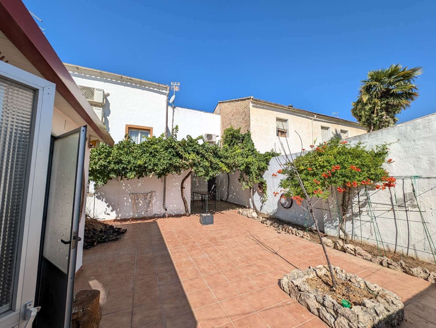 4 Zimmer Haus zu verkaufen in Illora - 139.900 € (Ref: 10026061)