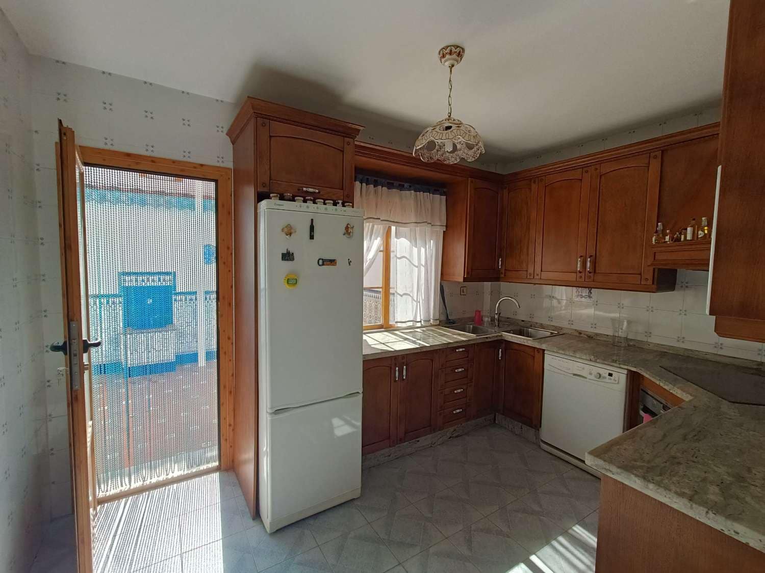 3 Zimmer Haus zu verkaufen in Illora mit Garage - 98.000 € (Ref: 10026063)