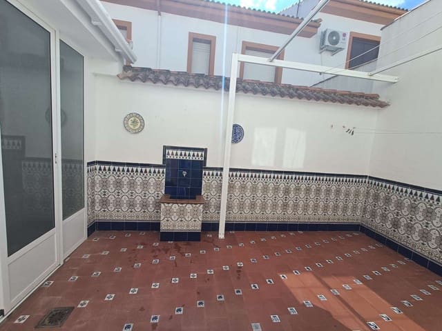 3 Zimmer Haus zu verkaufen in Illora mit Garage - 98.000 € (Ref: 10026063)
