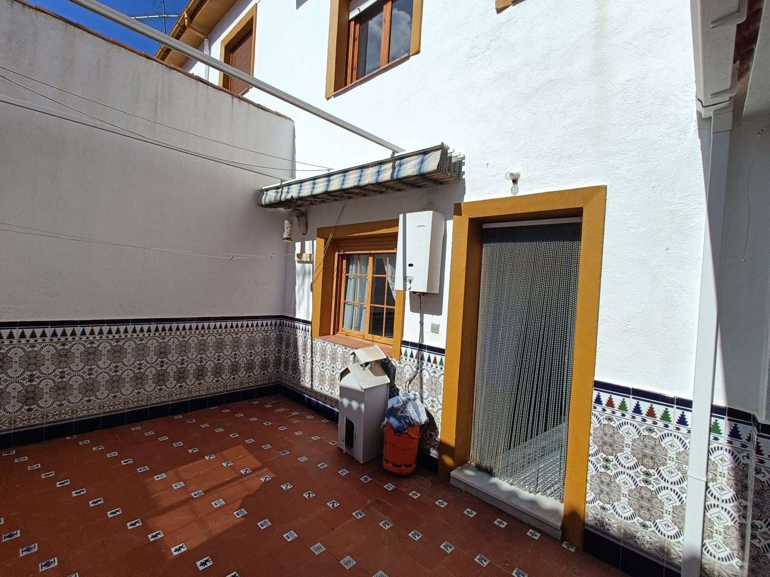 3 Zimmer Haus zu verkaufen in Illora mit Garage - 98.000 € (Ref: 10026063)