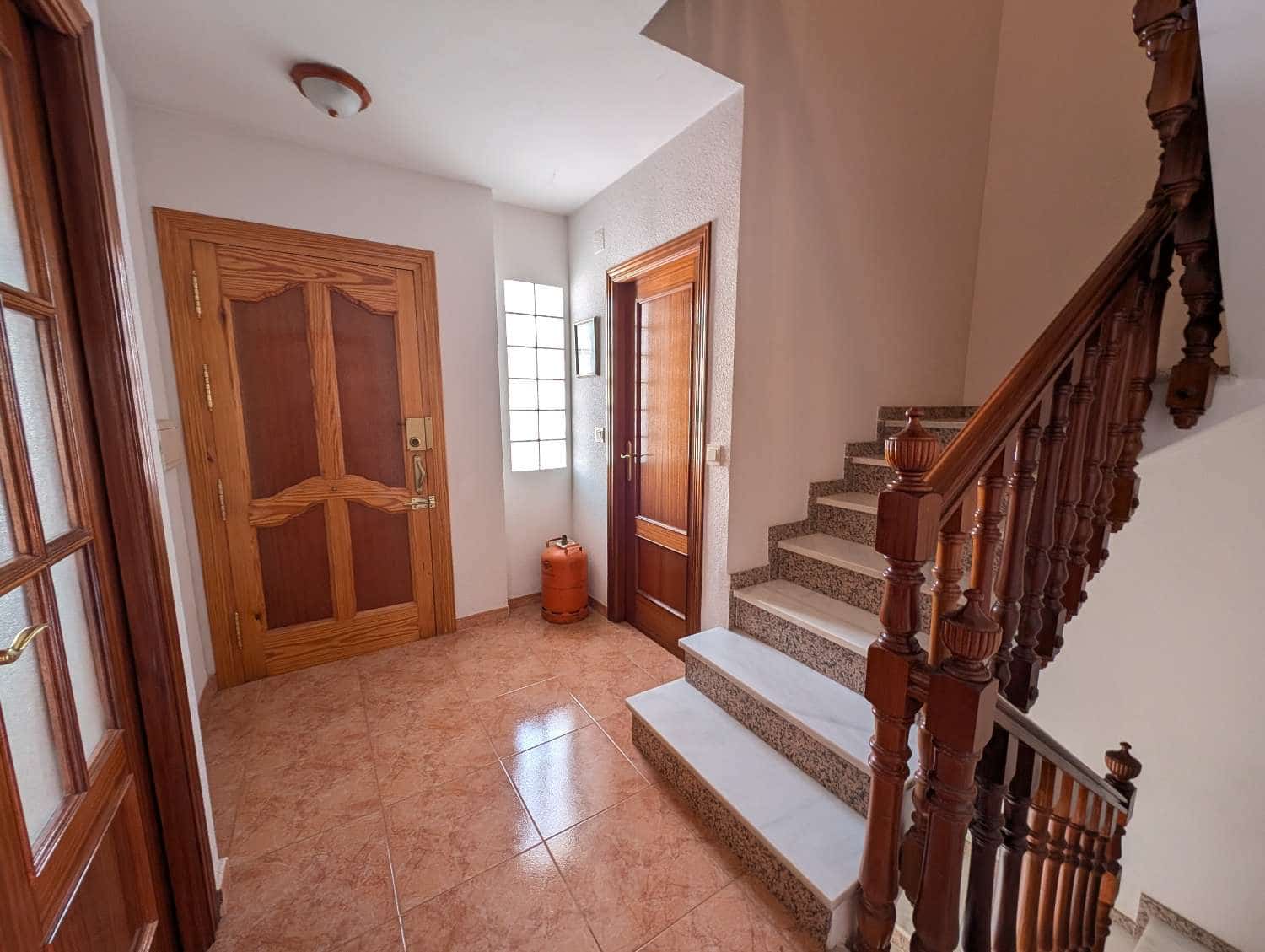 3 bedroom Townhouse for sale in Illora with garage - € 159,900 (Ref: 10027700)