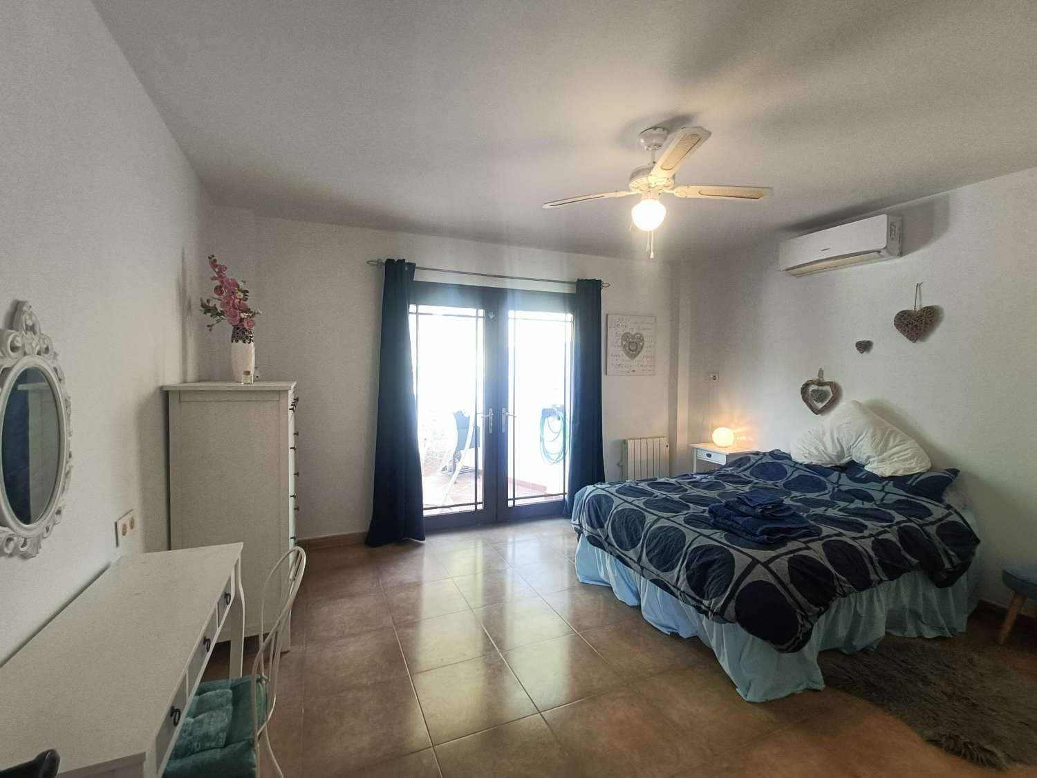 4 slaapkamer Finca/Landhuis te koop in Montefrio met zwembad garage - € 450.000 (Ref: 10066977)