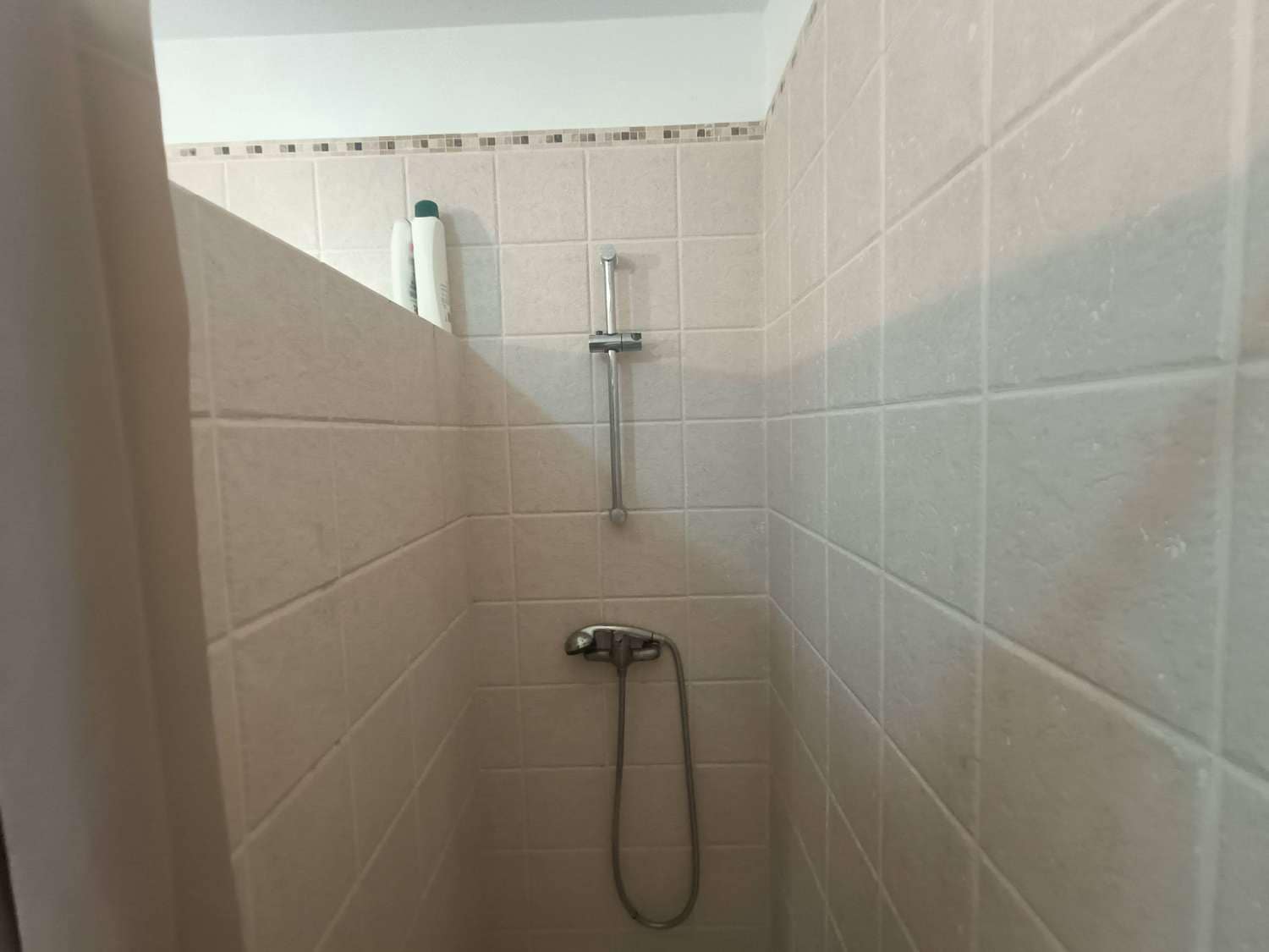 4 slaapkamer Finca/Landhuis te koop in Montefrio met zwembad garage - € 450.000 (Ref: 10066977)