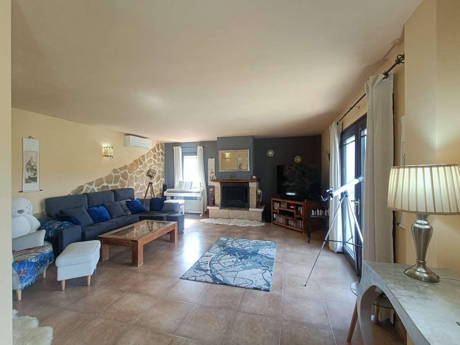 4 slaapkamer Finca/Landhuis te koop in Montefrio met zwembad garage - € 450.000 (Ref: 10066977)