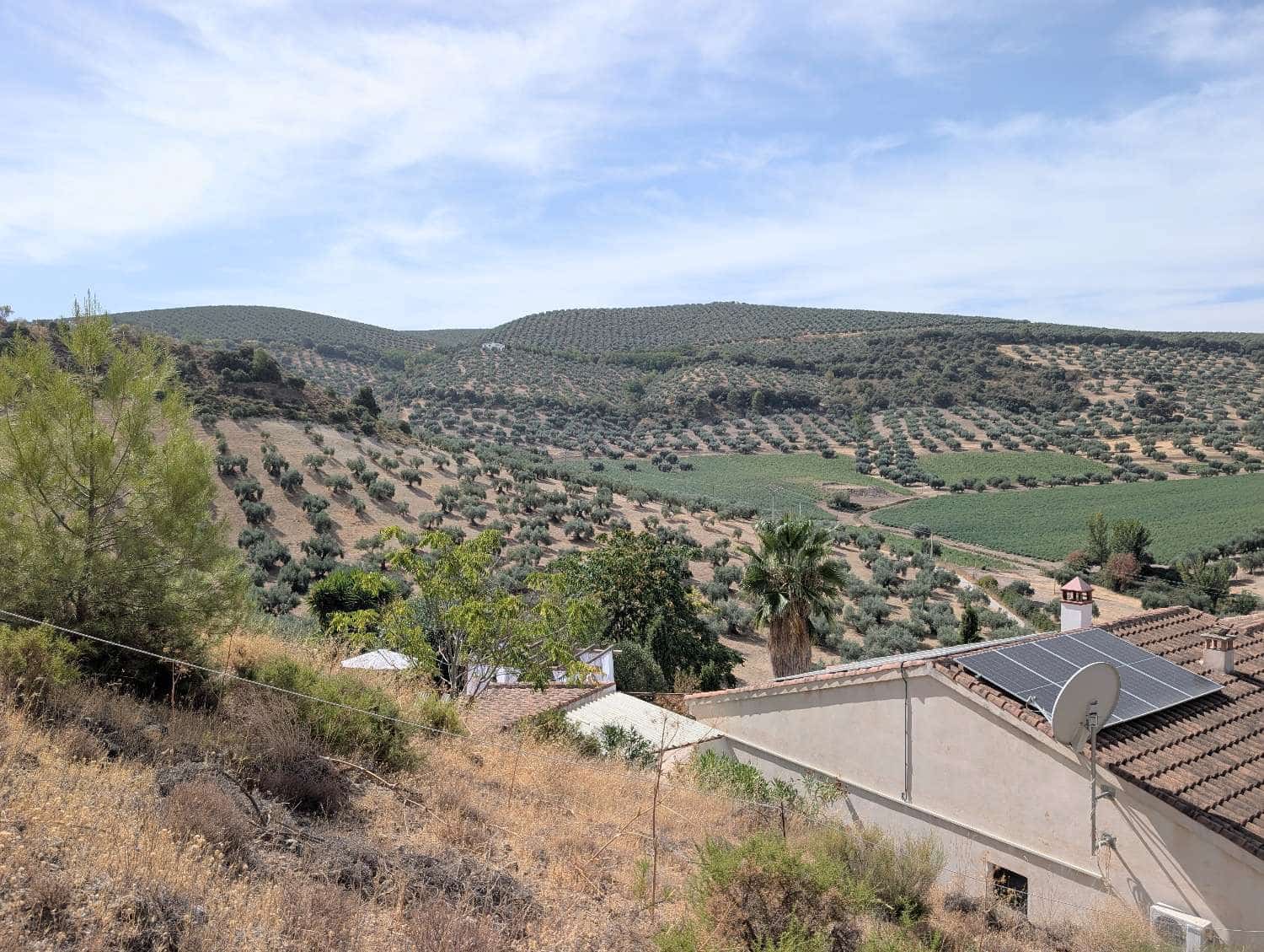 4 slaapkamer Finca/Landhuis te koop in Montefrio met zwembad garage - € 450.000 (Ref: 10066977)