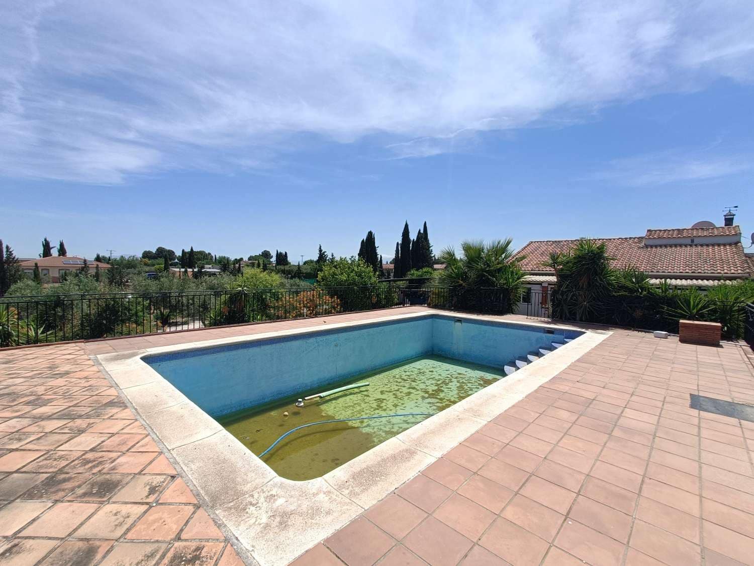 Finca/Casa Rural de 3 habitaciones en Moraleda de Zafayona en venta con piscina garaje - 225.000 € (Ref: 10071877)