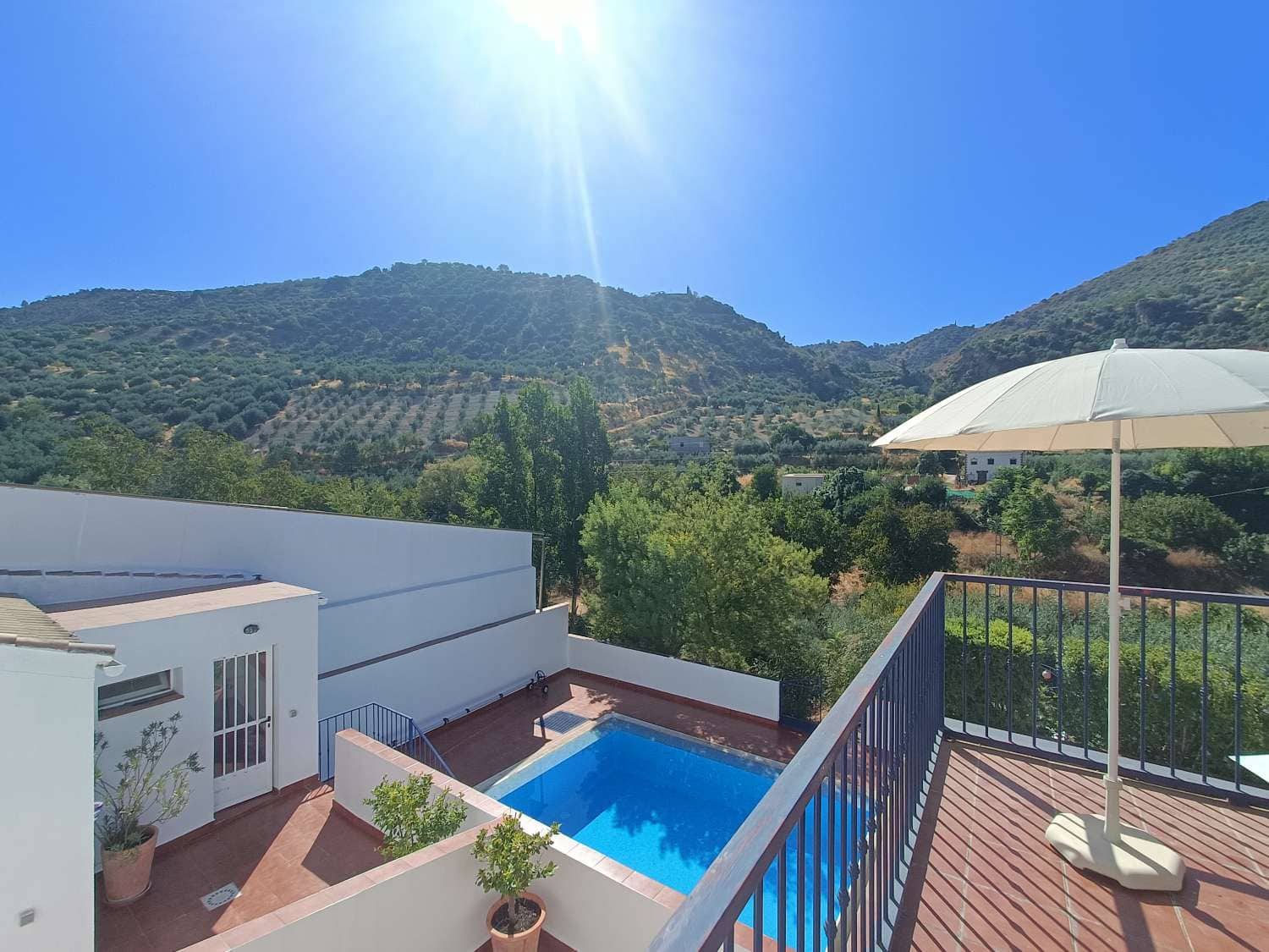 5 chambre Finca/Maison de Campagne à vendre à Algarinejo avec piscine - 359 000 € (Ref: 10085440)