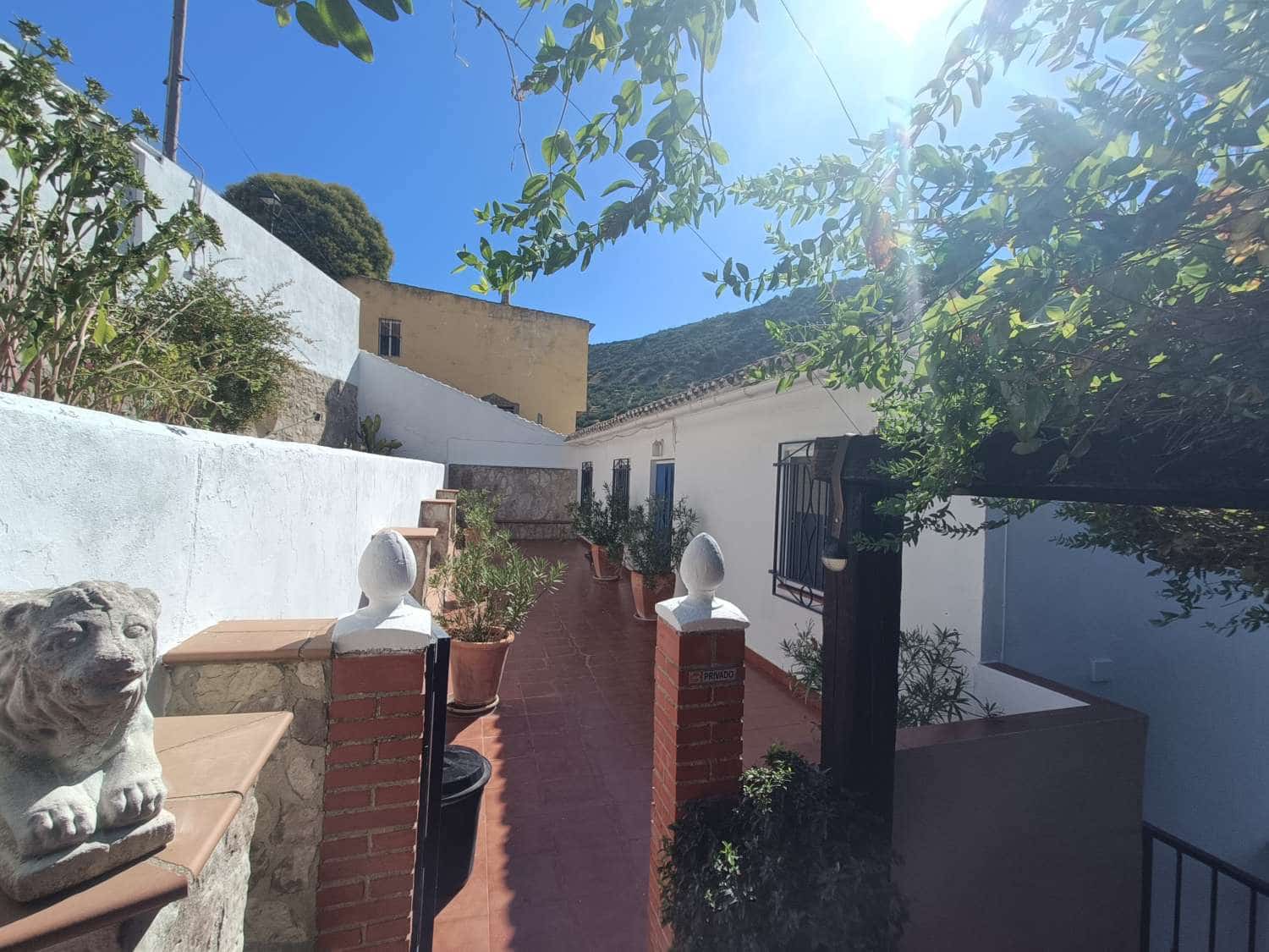5 chambre Finca/Maison de Campagne à vendre à Algarinejo avec piscine - 359 000 € (Ref: 10085440)