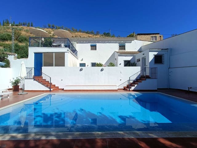 5 chambre Finca/Maison de Campagne à vendre à Algarinejo avec piscine - 359 000 € (Ref: 10085440)