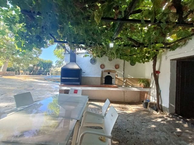 6 Zimmer Finca/Landgut zu verkaufen in Montefrío mit Pool Garage - 275.000 € (Ref: 10091035)