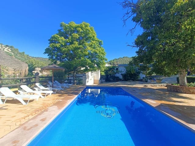 6 Zimmer Finca/Landgut zu verkaufen in Montefrío mit Pool Garage - 275.000 € (Ref: 10091035)