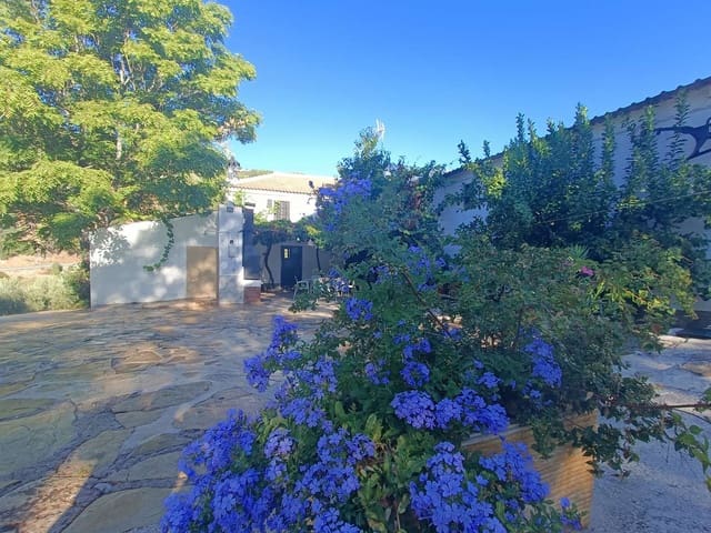 6 Zimmer Finca/Landgut zu verkaufen in Montefrío mit Pool Garage - 275.000 € (Ref: 10091035)