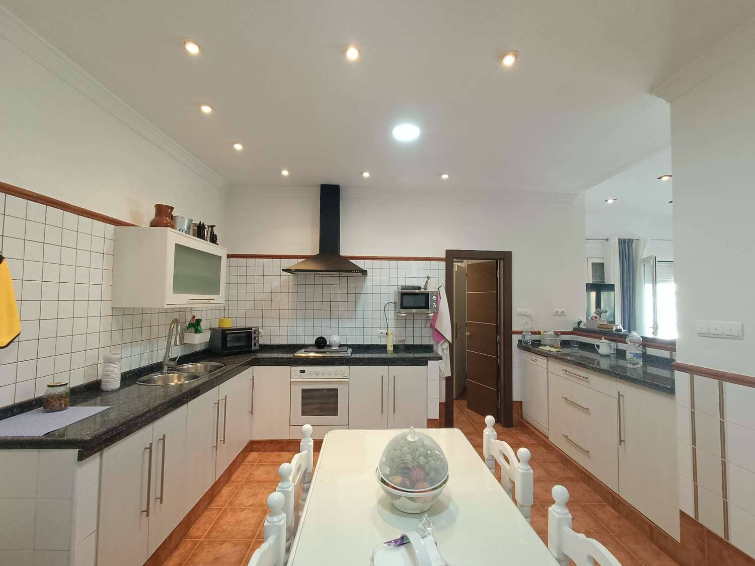 9 Zimmer Finca/Landgut zu verkaufen in Loja mit Pool Garage - 650.000 € (Ref: 10145718)