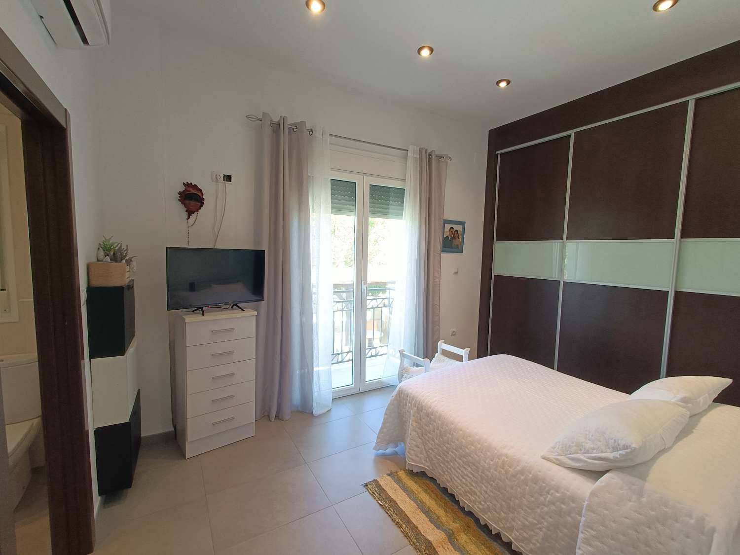 9 Zimmer Finca/Landgut zu verkaufen in Loja mit Pool Garage - 650.000 € (Ref: 10145718)