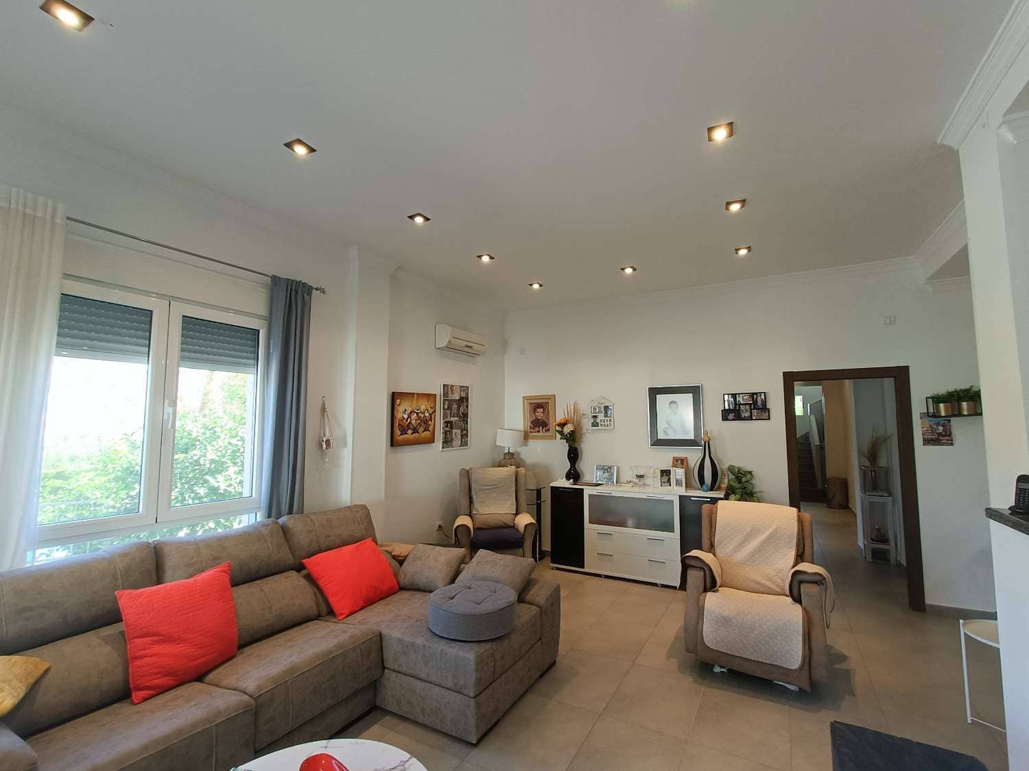 9 Zimmer Finca/Landgut zu verkaufen in Loja mit Pool Garage - 650.000 € (Ref: 10145718)