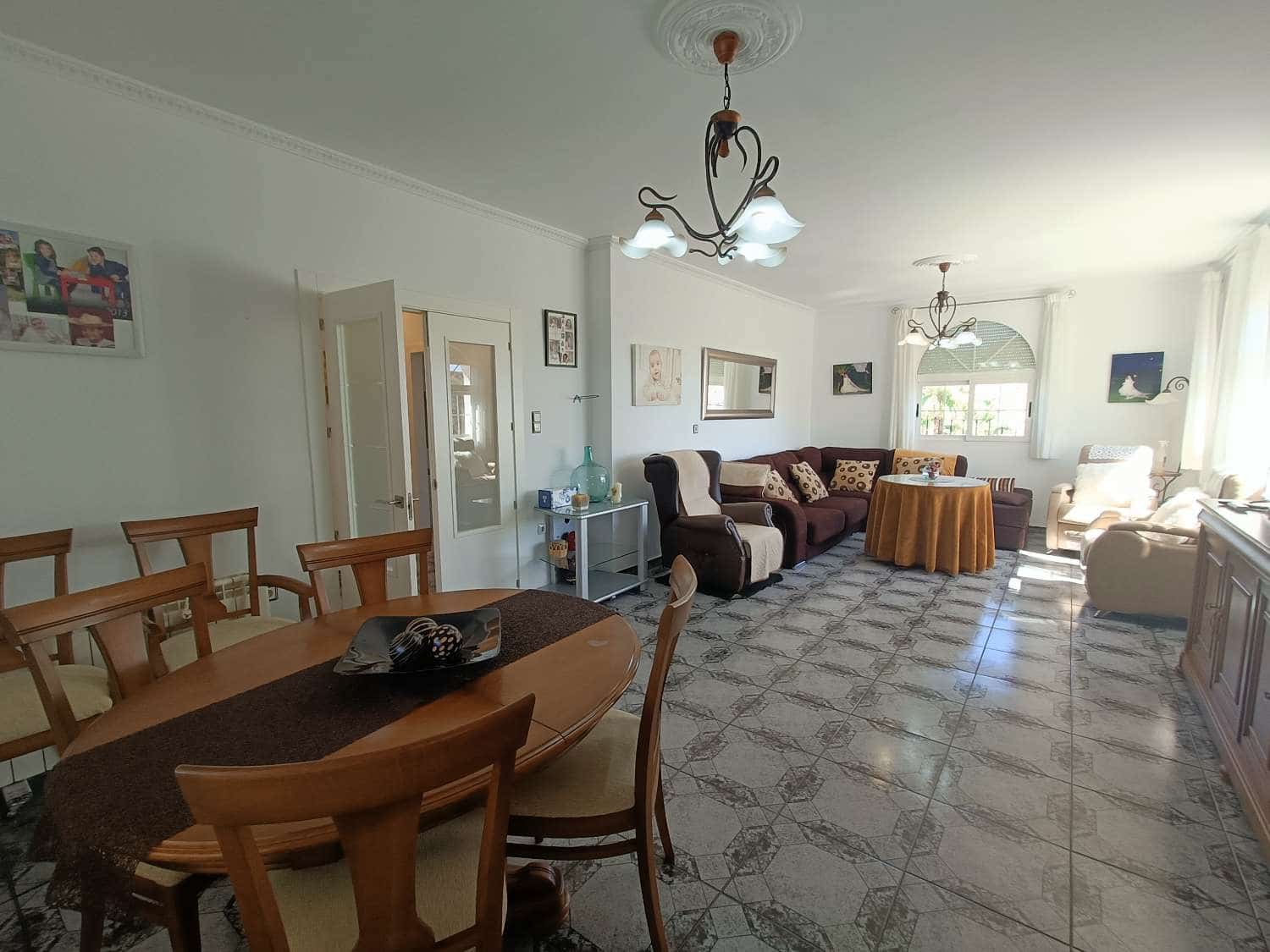9 Zimmer Finca/Landgut zu verkaufen in Loja mit Pool Garage - 650.000 € (Ref: 10145718)