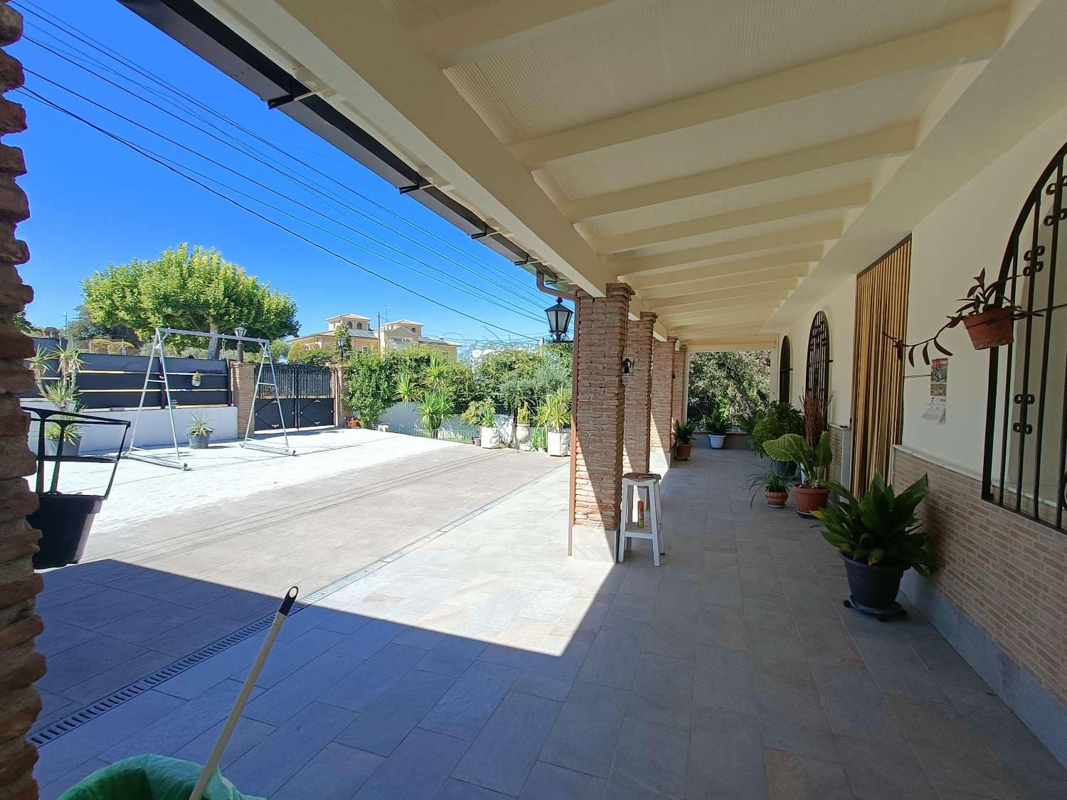 9 Zimmer Finca/Landgut zu verkaufen in Loja mit Pool Garage - 650.000 € (Ref: 10145718)