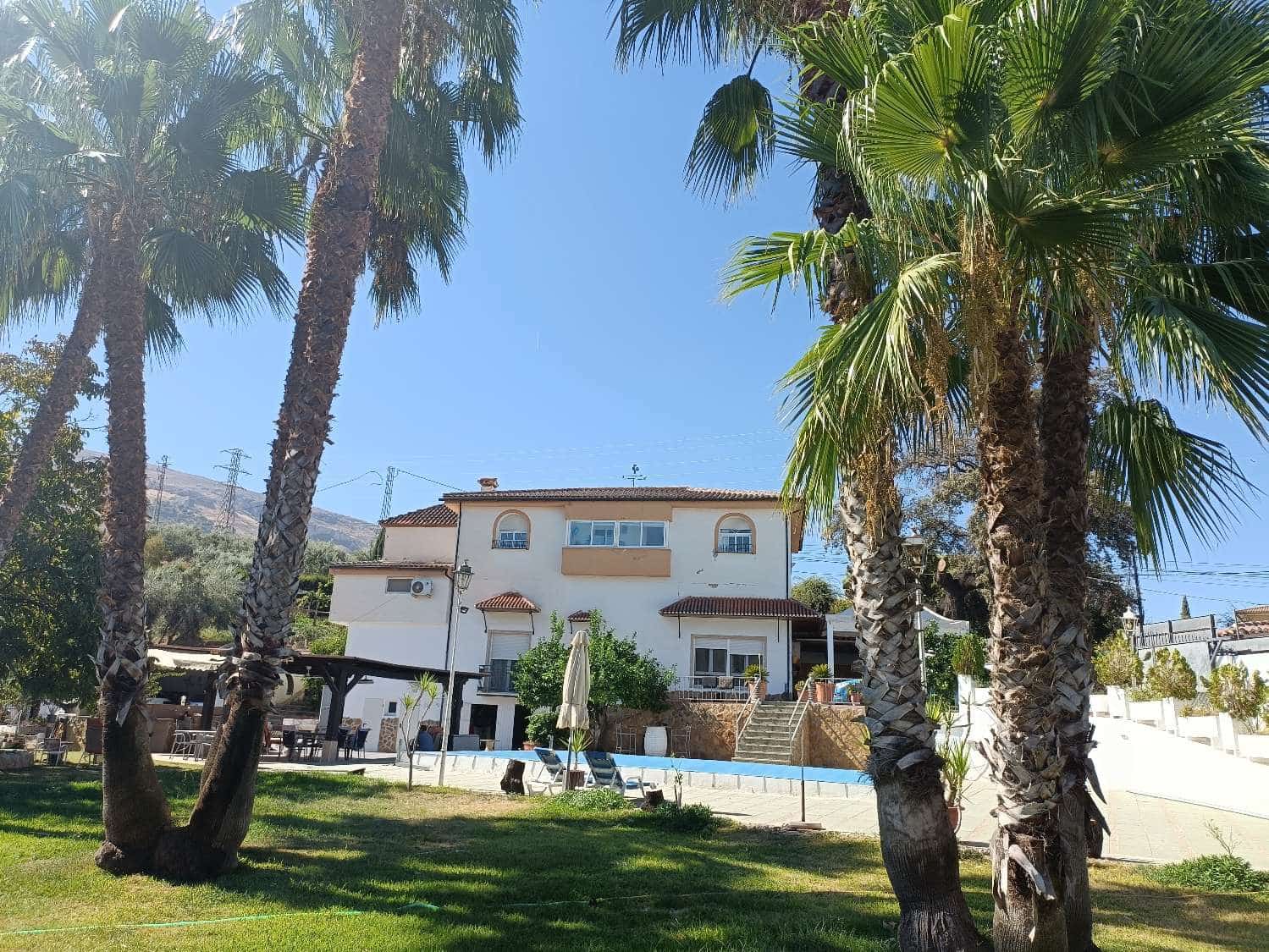 9 Zimmer Finca/Landgut zu verkaufen in Loja mit Pool Garage - 650.000 € (Ref: 10145718)