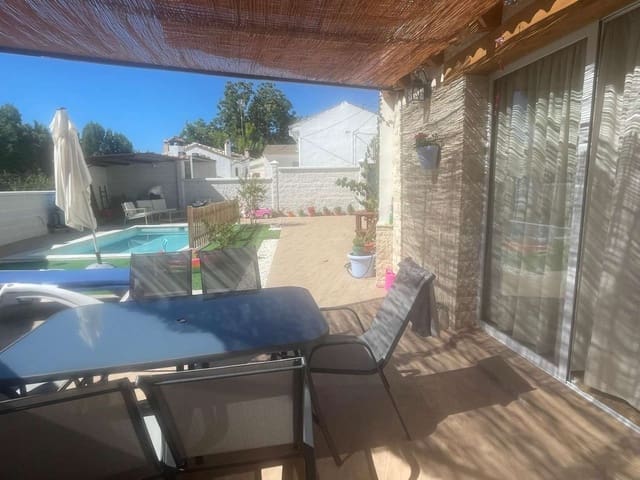 3 sypialnia Finka/Dom wiejski na sprzedaż w Alcalá la Real z basenem - 265 000 € (Ref: 10154546)